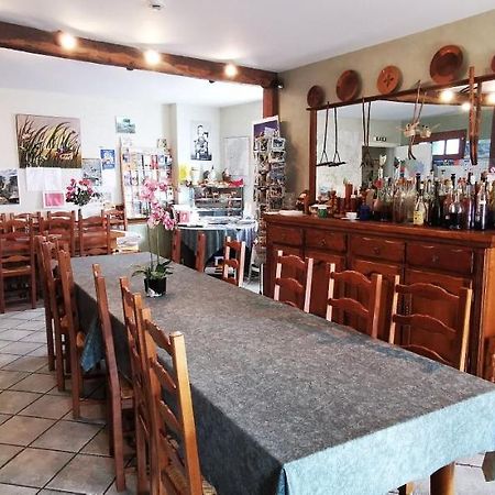 Bed and Breakfast Le Fidele Saint-Chamant Exteriér fotografie
